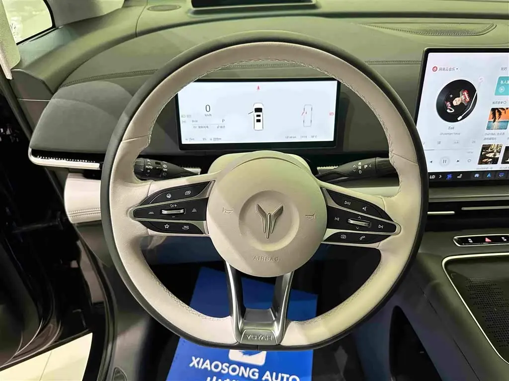 Voyah Auto Voyah Dreamer 2024 — Photo 10/19