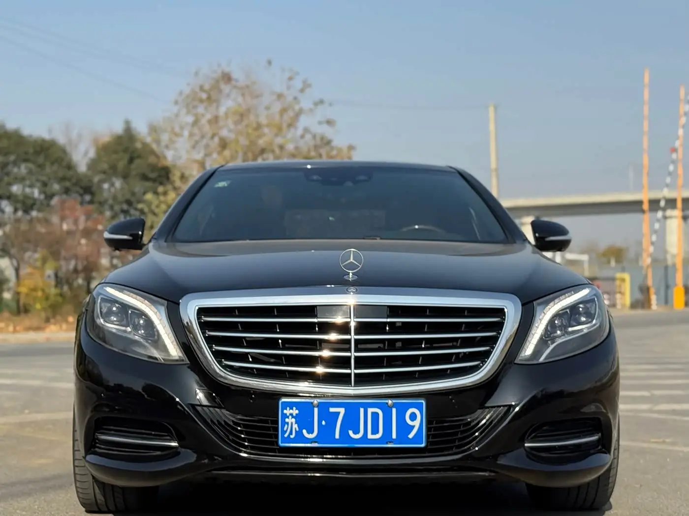 Mercedes-Benz S-Class 2016 — Photo 2/15