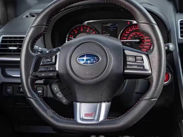 Subaru Impreza 2017 — Photo 12/17