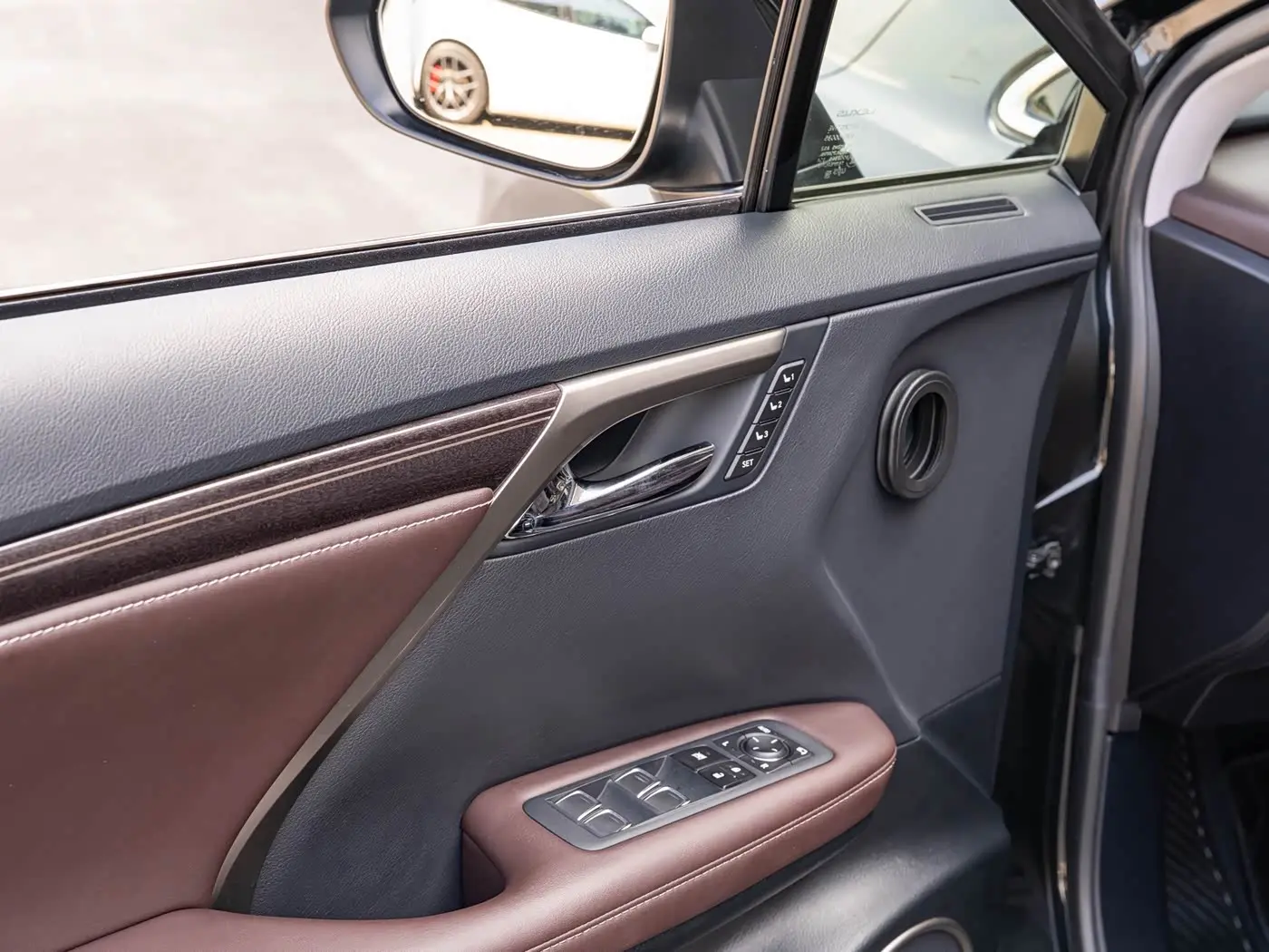 Lexus RX 2022 — Şəkil 20/20