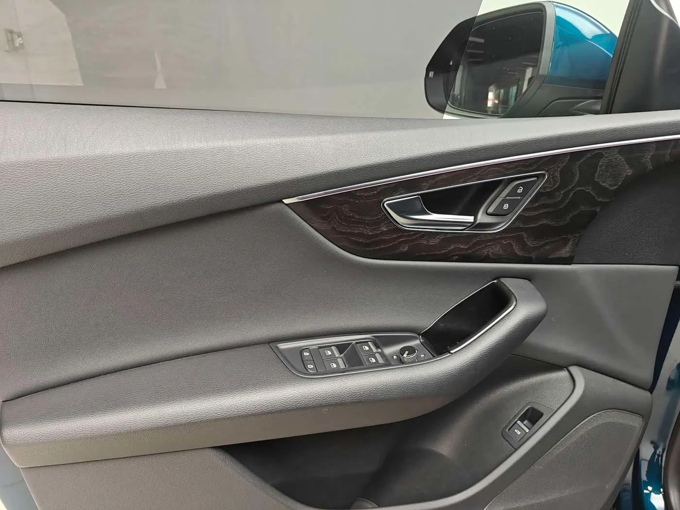 Audi Q8 2021 — Photo 13/20