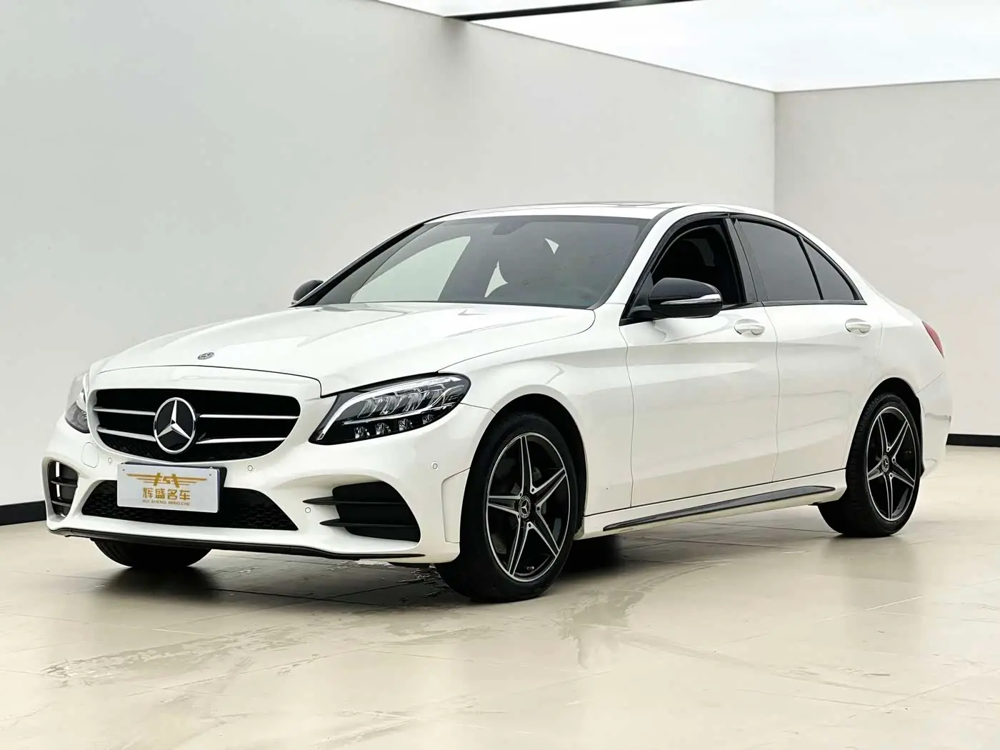 Mercedes-Benz C-Class 2021 — Фото 1/9