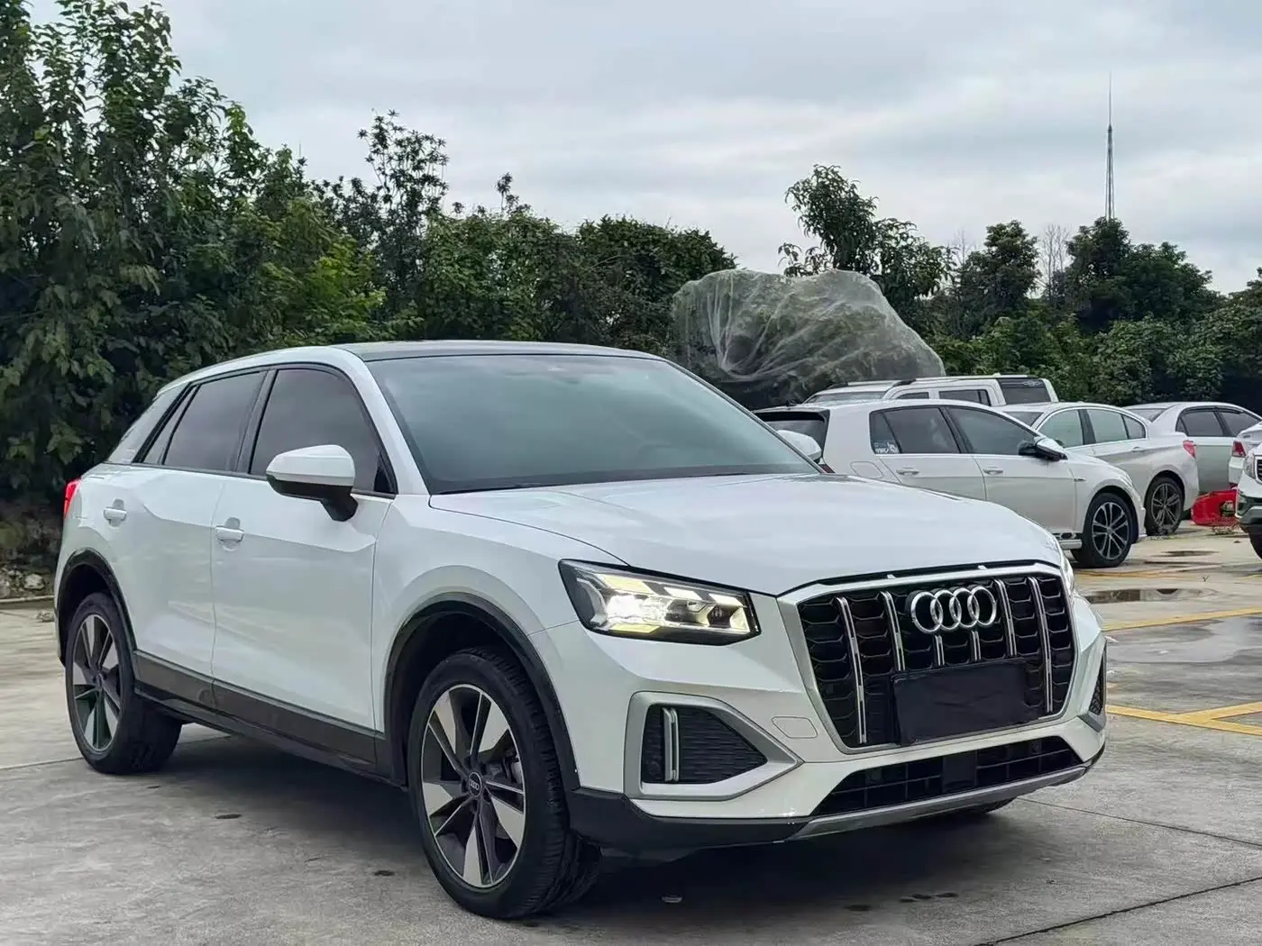 Audi Q2L 2022 — Photo 3/9