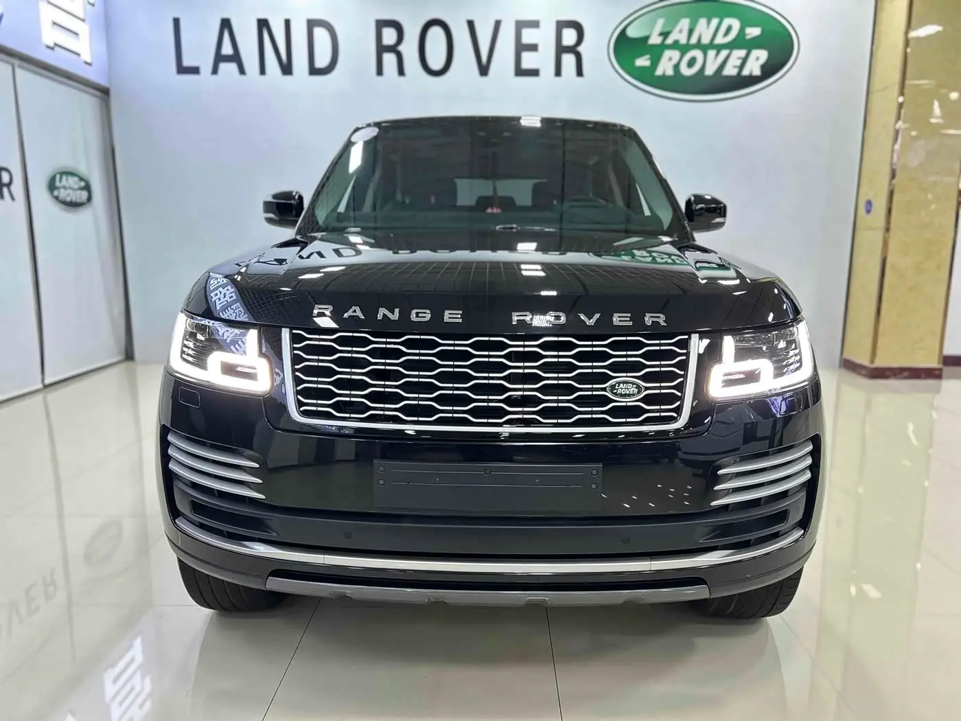 Land Rover Range Rover 2020 — Şəkil 2/20