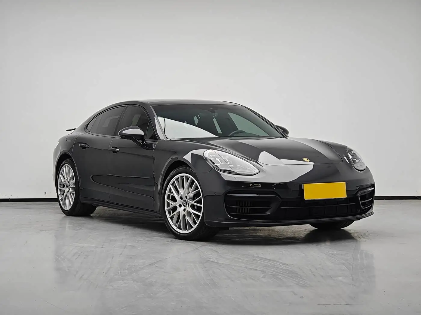 Porsche Panamera 2022 — Photo 6/20