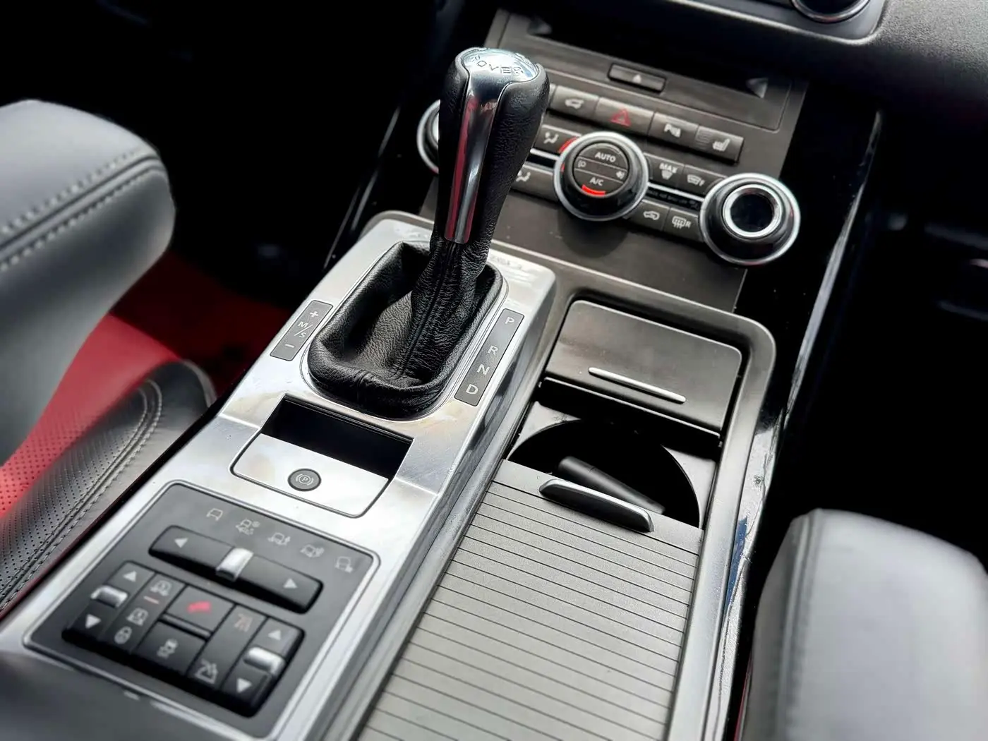 Land Rover Range Rover Sport 2012 — Фото 6/11