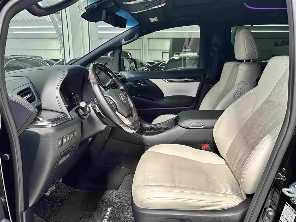 Lexus LM 2022 — Şəkil 8/20