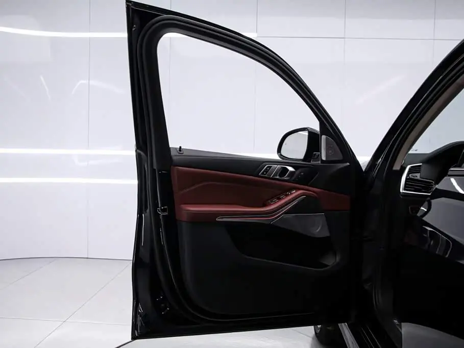BMW X5 2023 — Photo 14/20