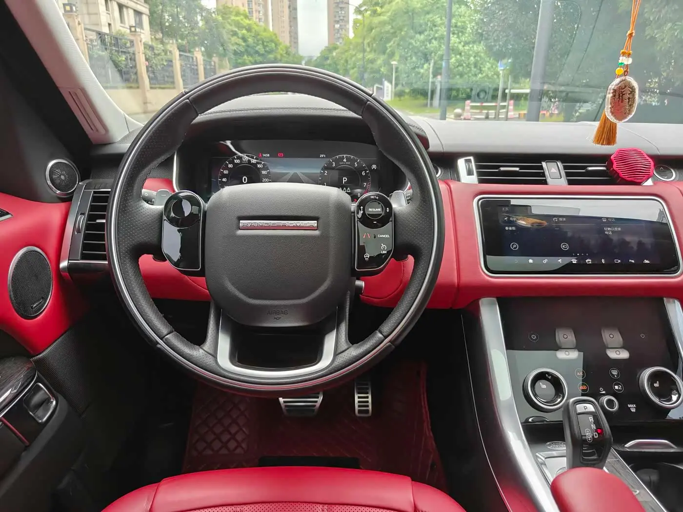 Land Rover Range Rover Sport 2022 — Photo 13/18