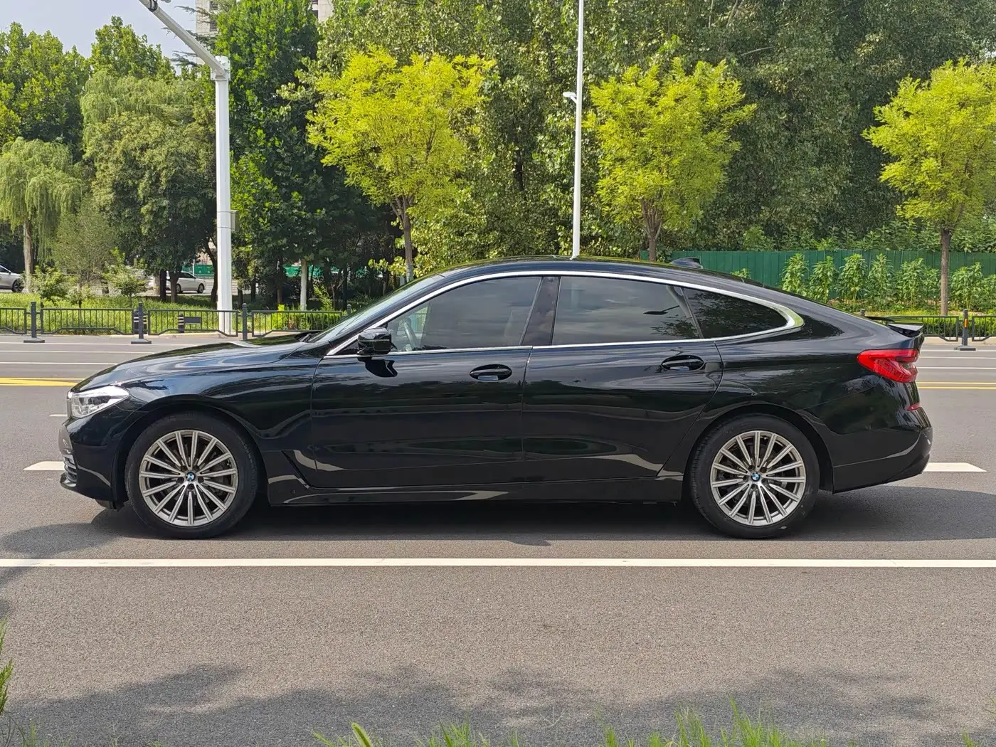 BMW 6 Series GT 2018 — Photo 4/20