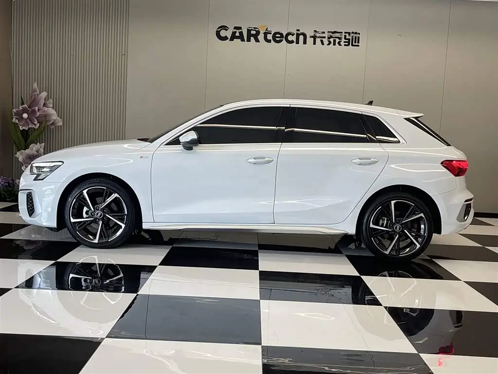 Audi A3 2022 — Photo 8/20