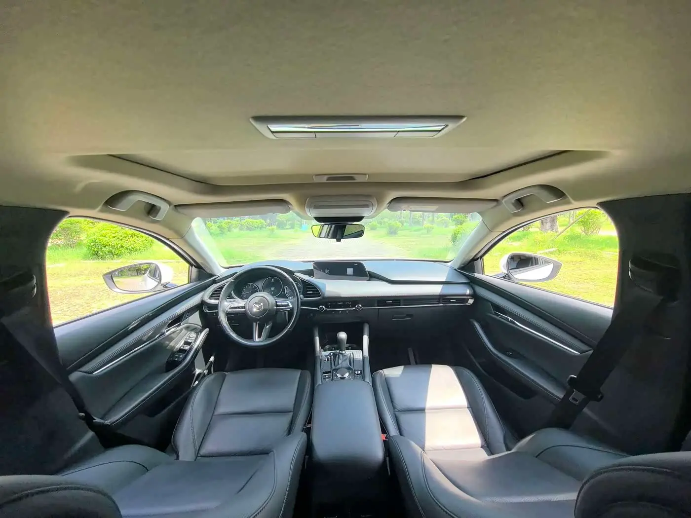 Mazda Mazda3 Axela 2024 — Photo 13/17