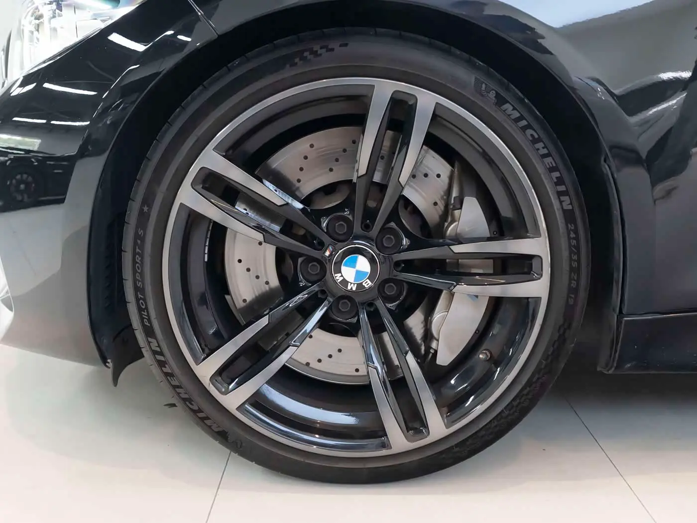 BMW M2 2020 — Photo 14/19