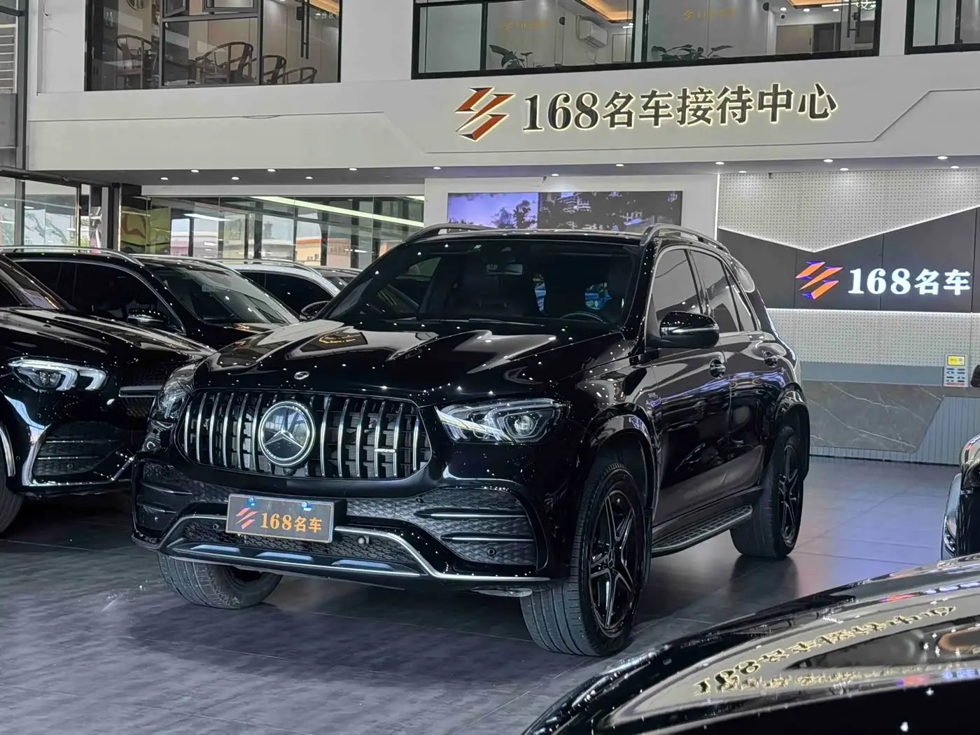 Mercedes-Benz GLE AMG 2021 — Photo 1/20