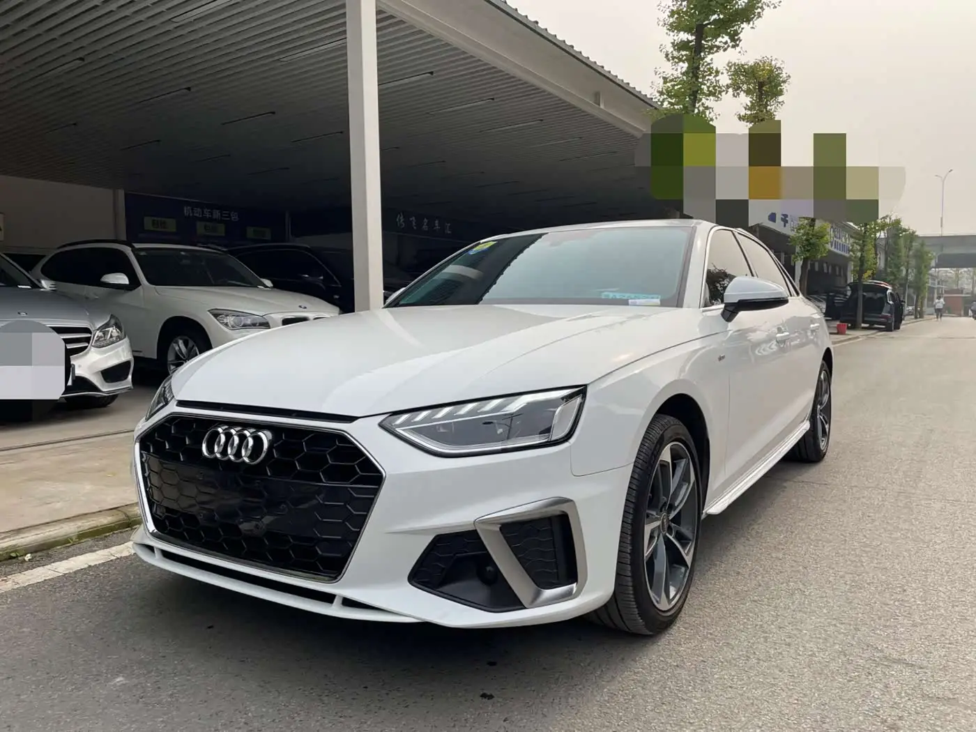 Audi A4L, 2022