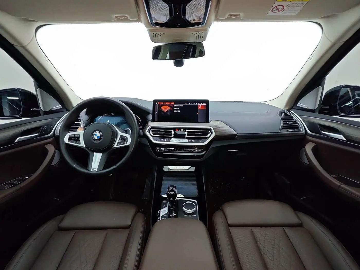 BMW X3 2021 — Photo 13/18