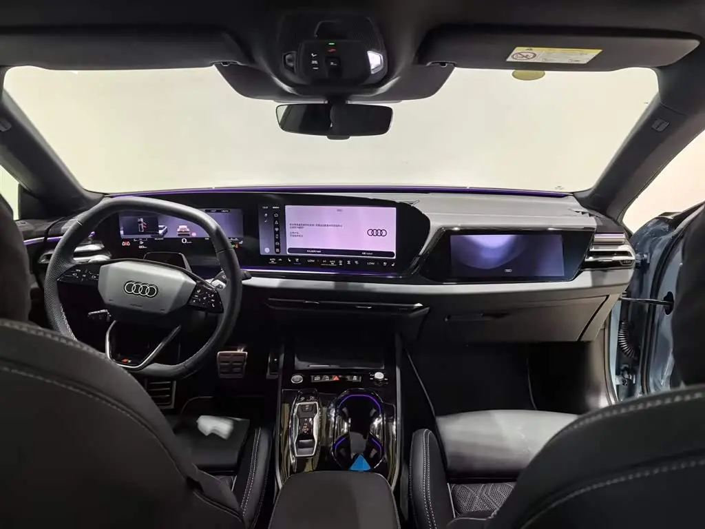 Audi A5L Sportback 2025 — Şəkil 16/20