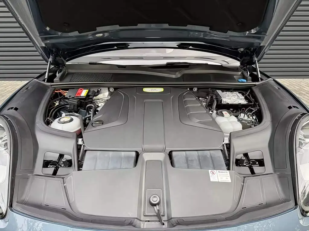 Porsche Cayenne New Energy 2019 — Şəkil 9/11