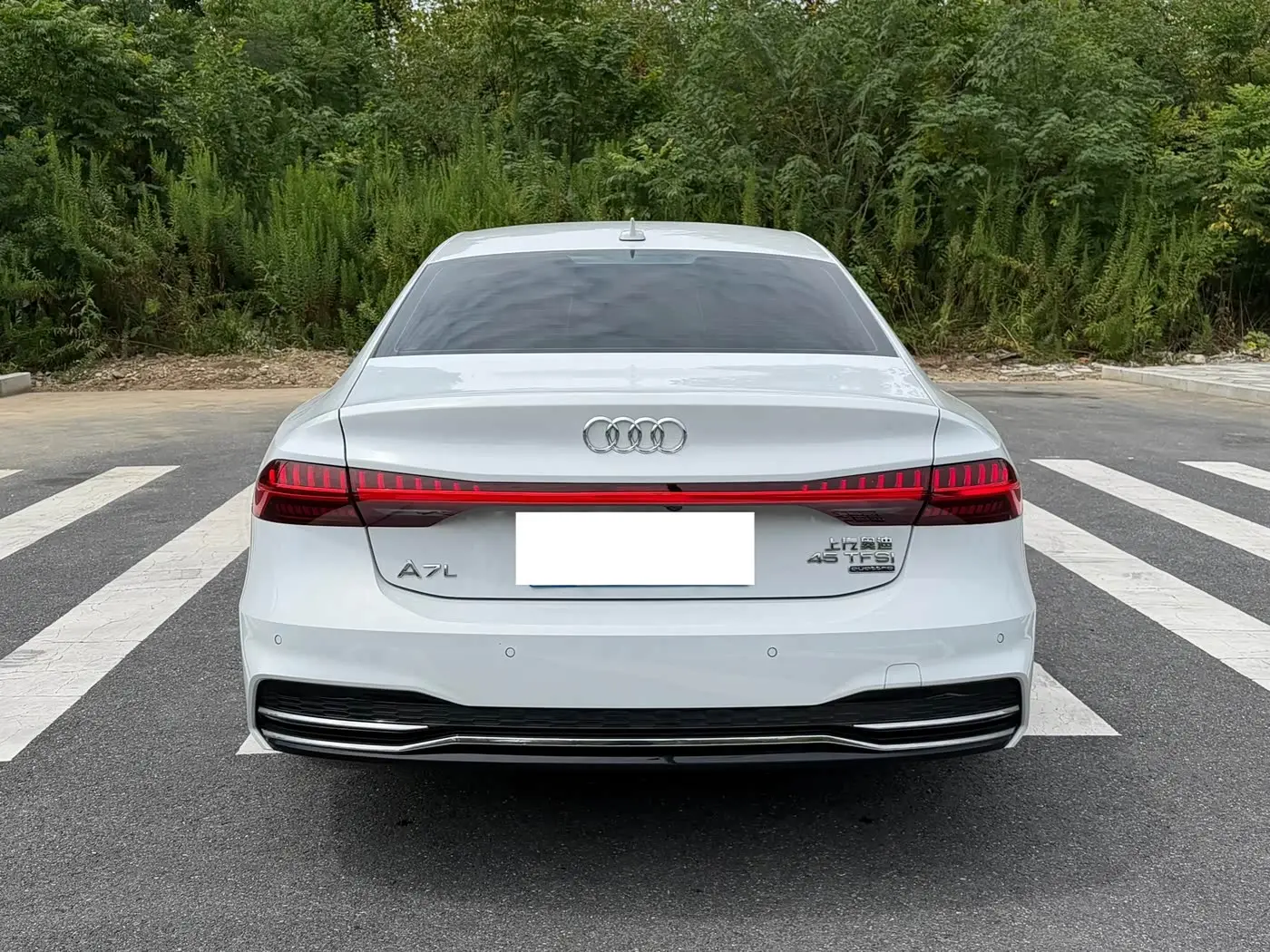 Audi A7L 2024 — Şəkil 10/20