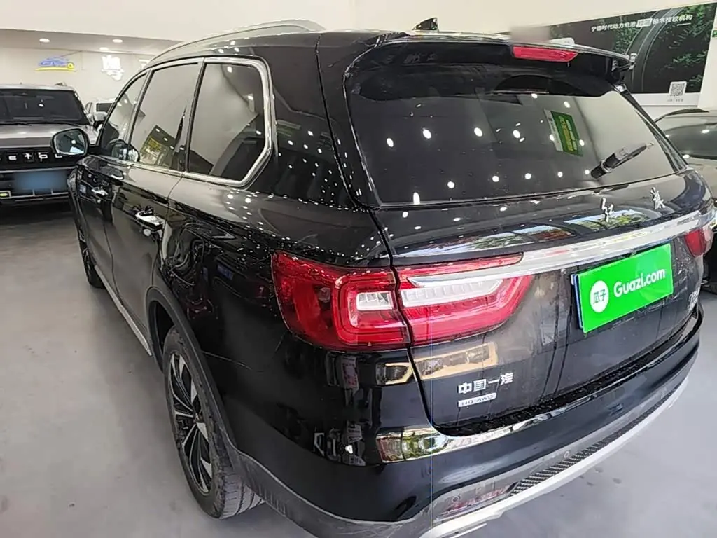 Hongqi HS7 2021 — Photo 5/20