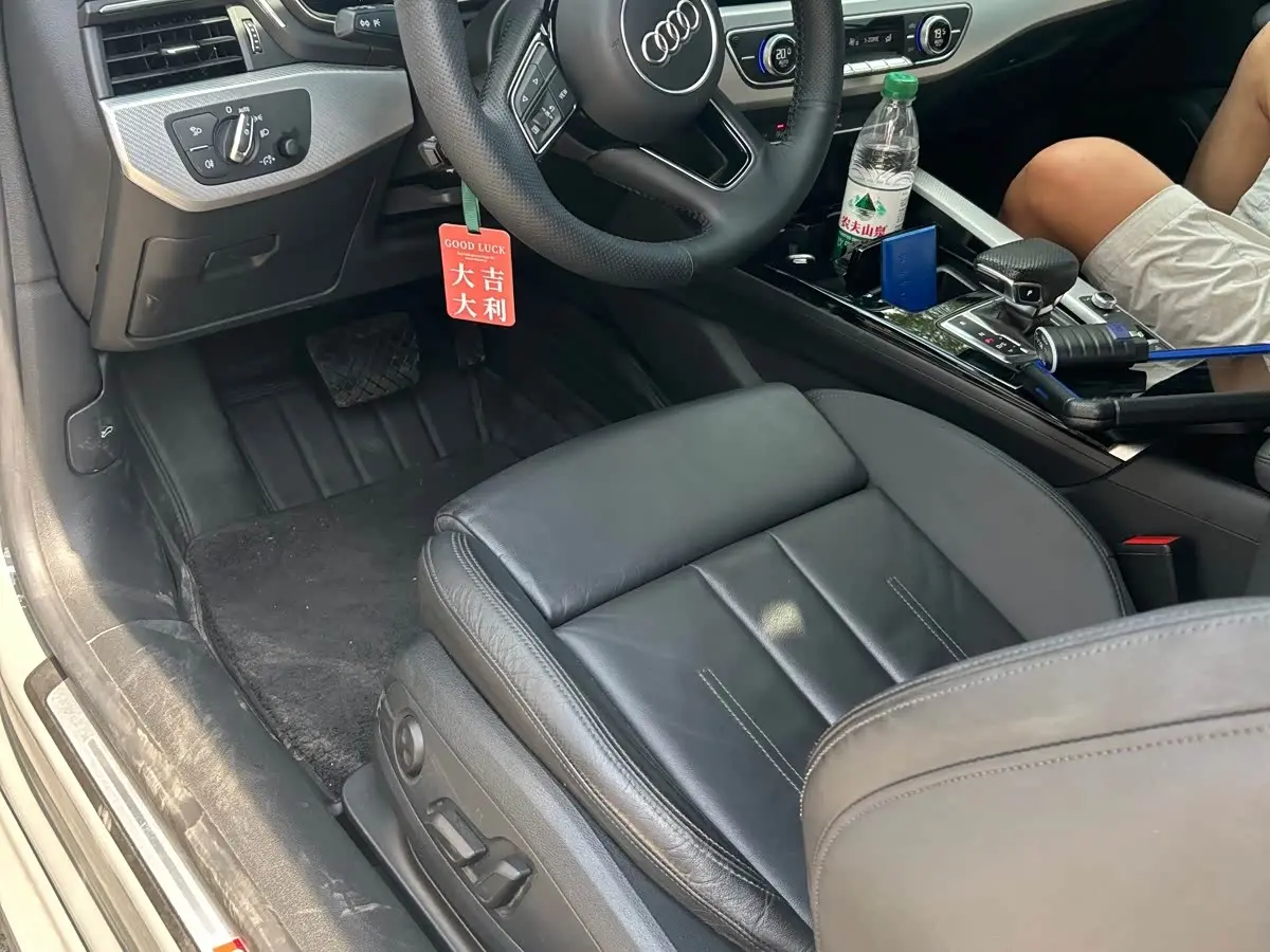 Audi A5 2021 — Photo 7/9