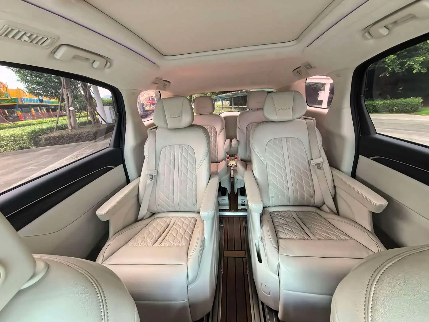 Buick GL8 2020 — ფოტო 14/20