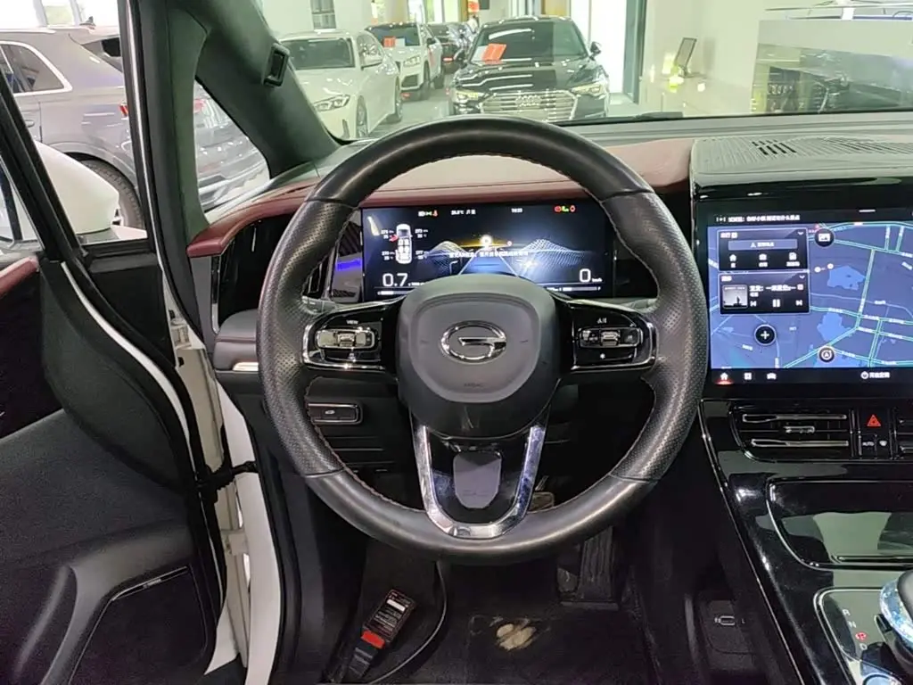 GAC Trumpchi Trumpchi M8 2023 — Şəkil 11/20