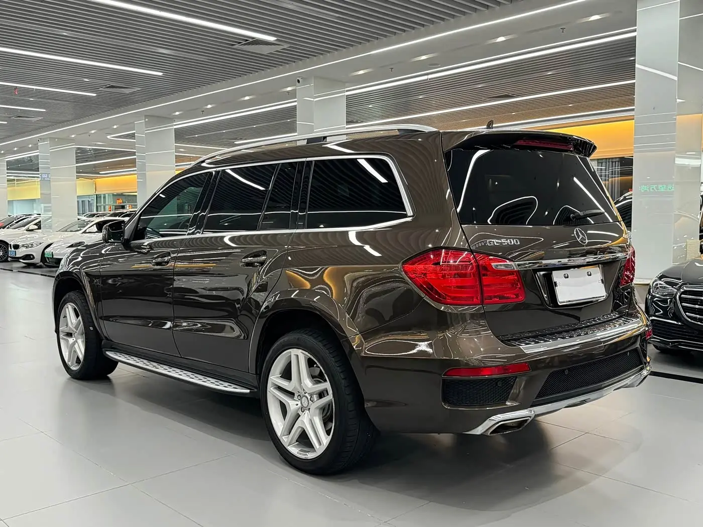 Mercedes-Benz GL-Class 2015 — Фото 4/20