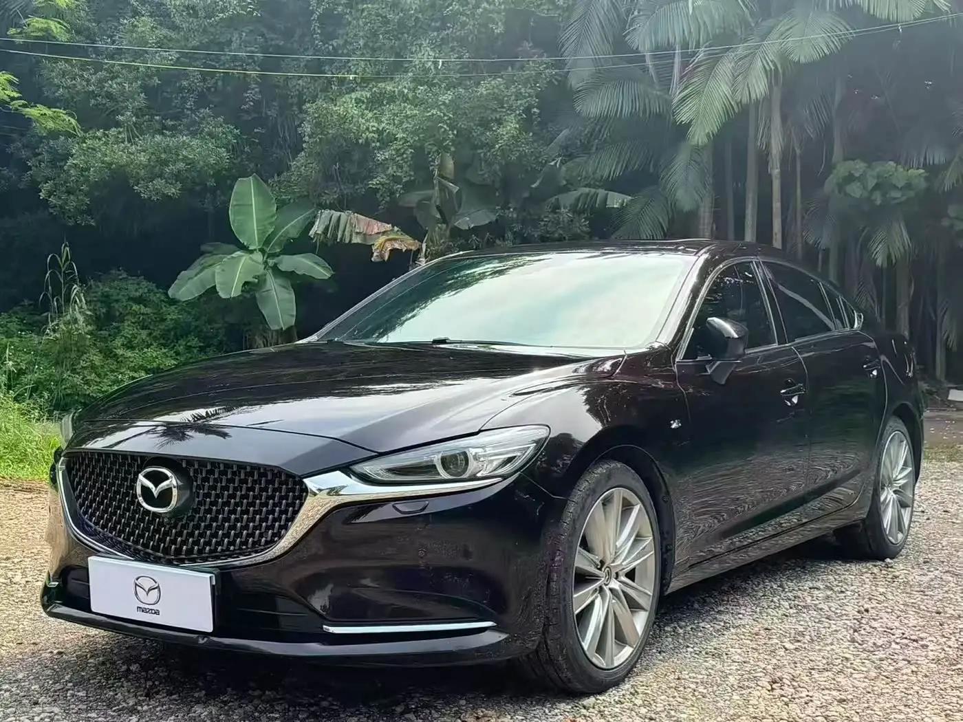 Mazda Atenza 2019 — Photo 1/9