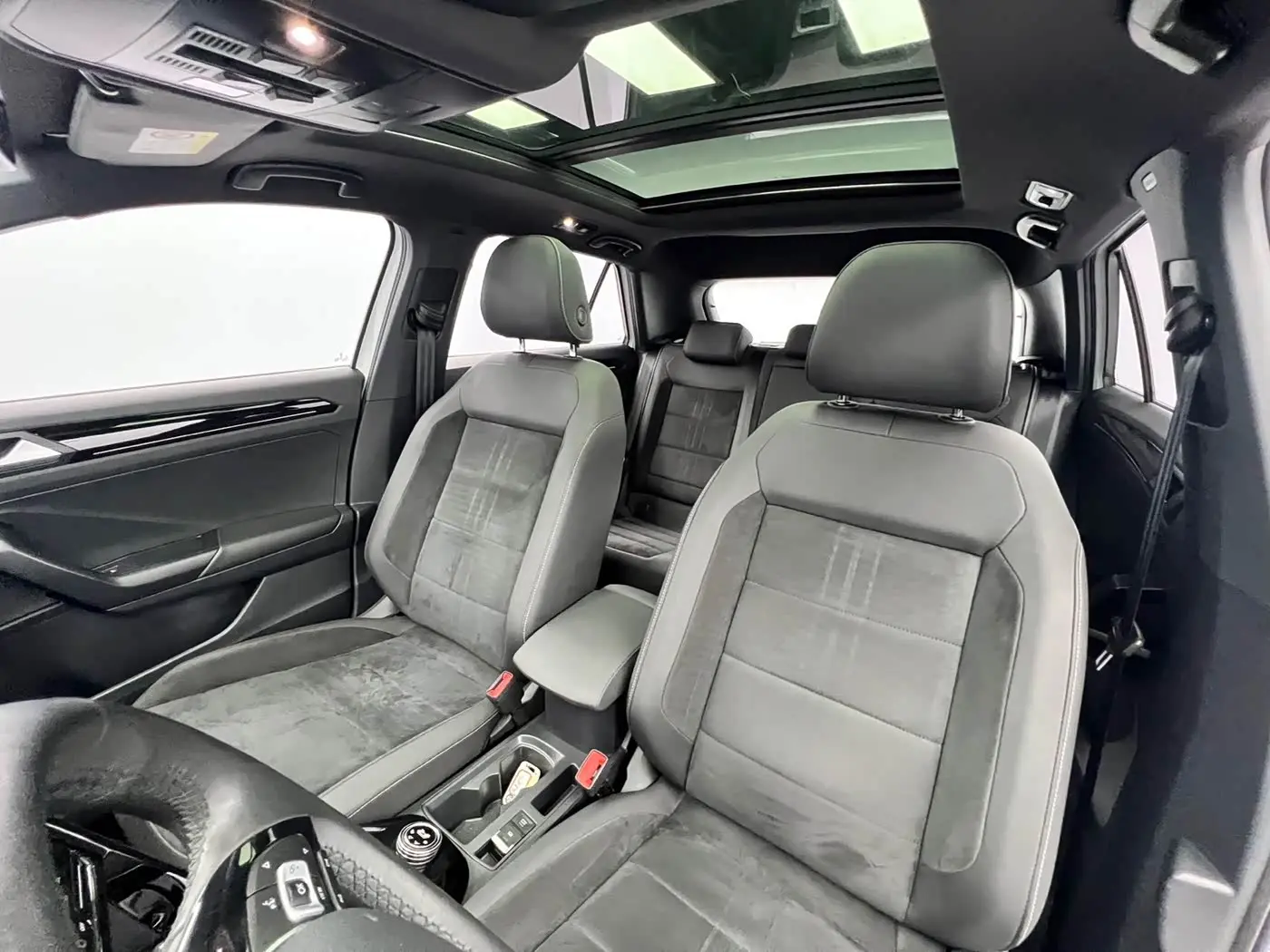 Volkswagen T-ROC 2022 — Фото 13/20