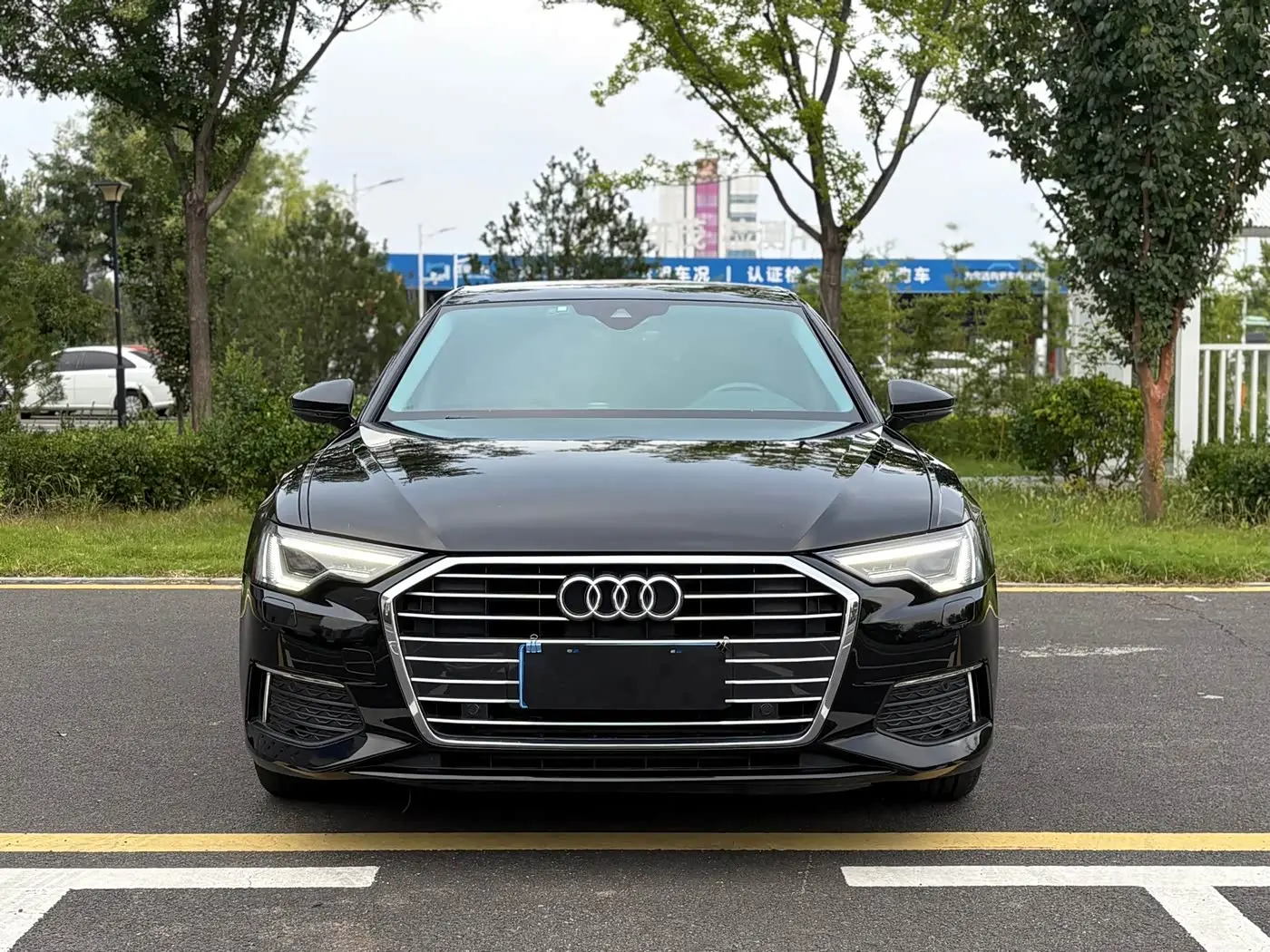 Audi A6L 2020 — Şəkil 2/14