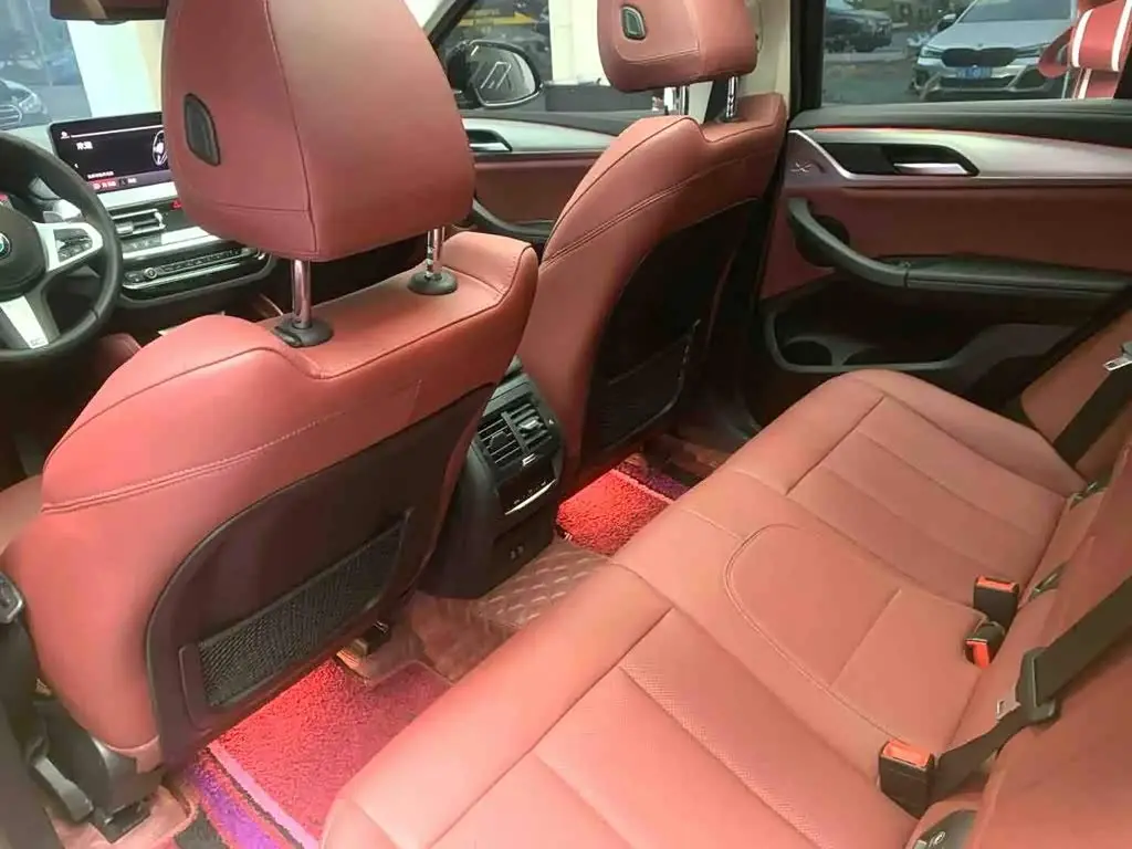 BMW X4 2024 — Photo 6/9
