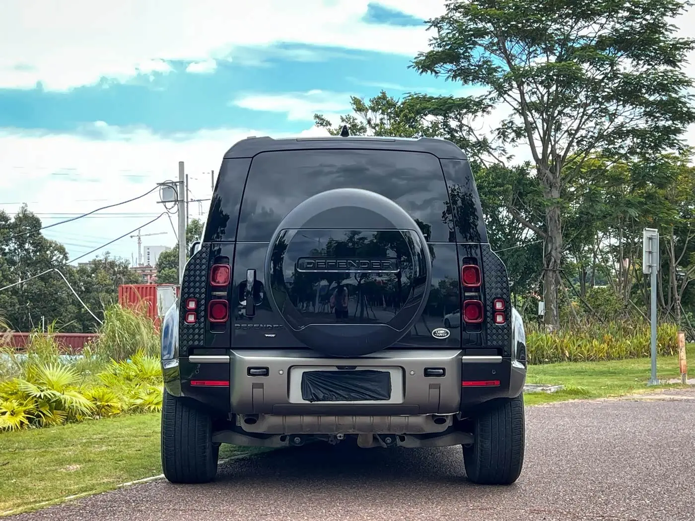 Land Rover Defender 2022 — Şəkil 8/9