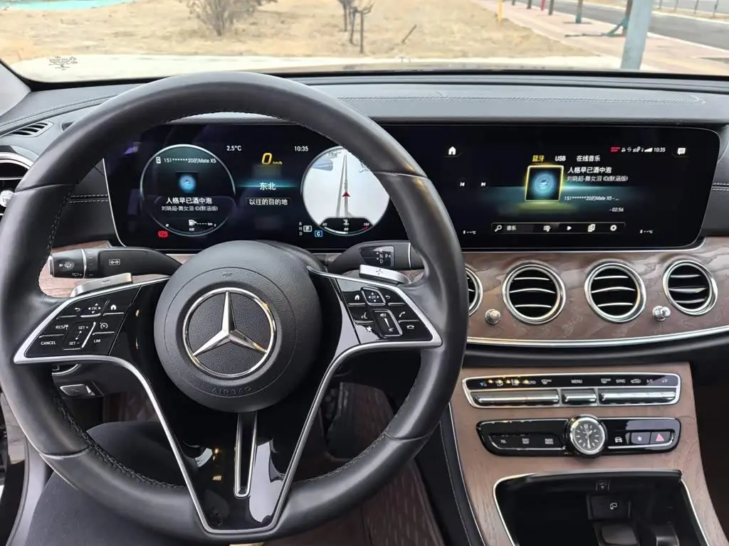 Mercedes-Benz E-Class 2022 — Фото 15/17