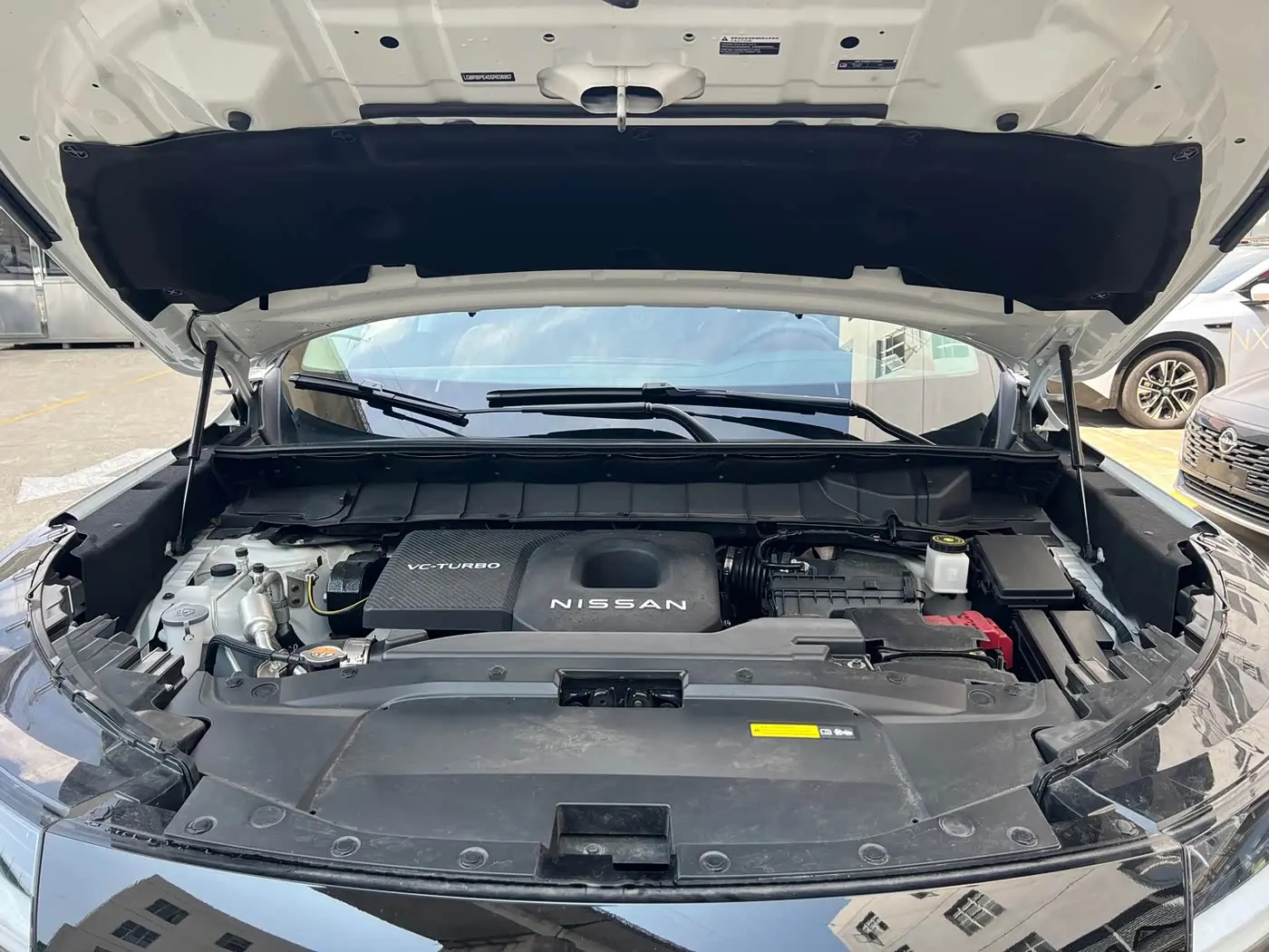 Nissan Terra 2025 — Photo 17/20
