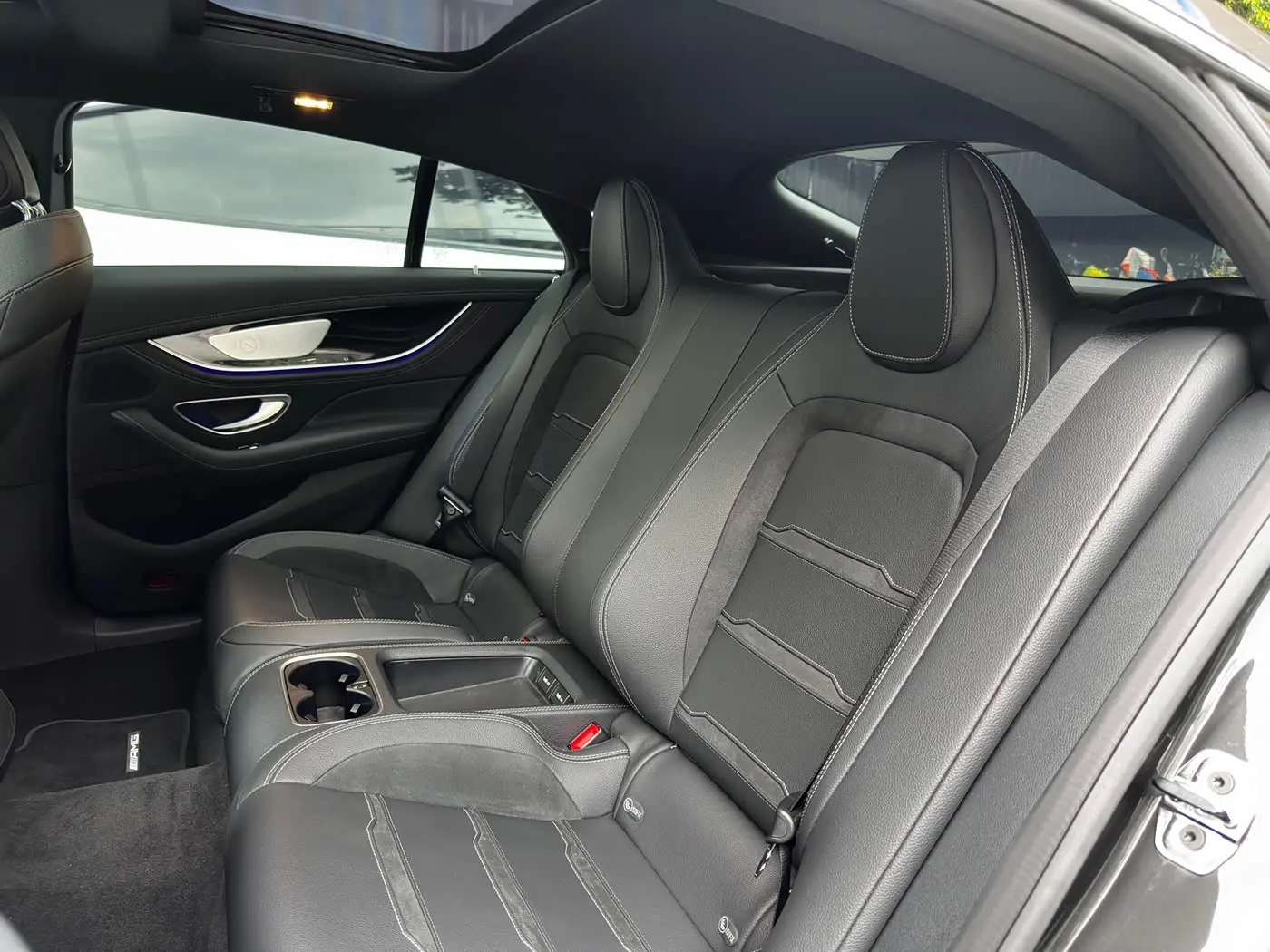 Mercedes-Benz AMG GT 2023 — Photo 11/15