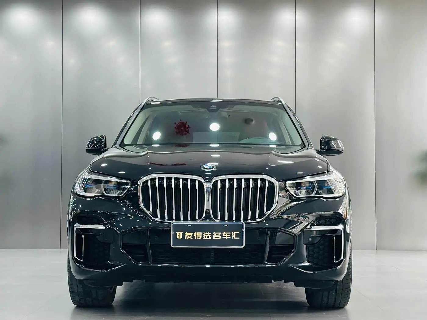 BMW X5 2023 — Photo 2/19