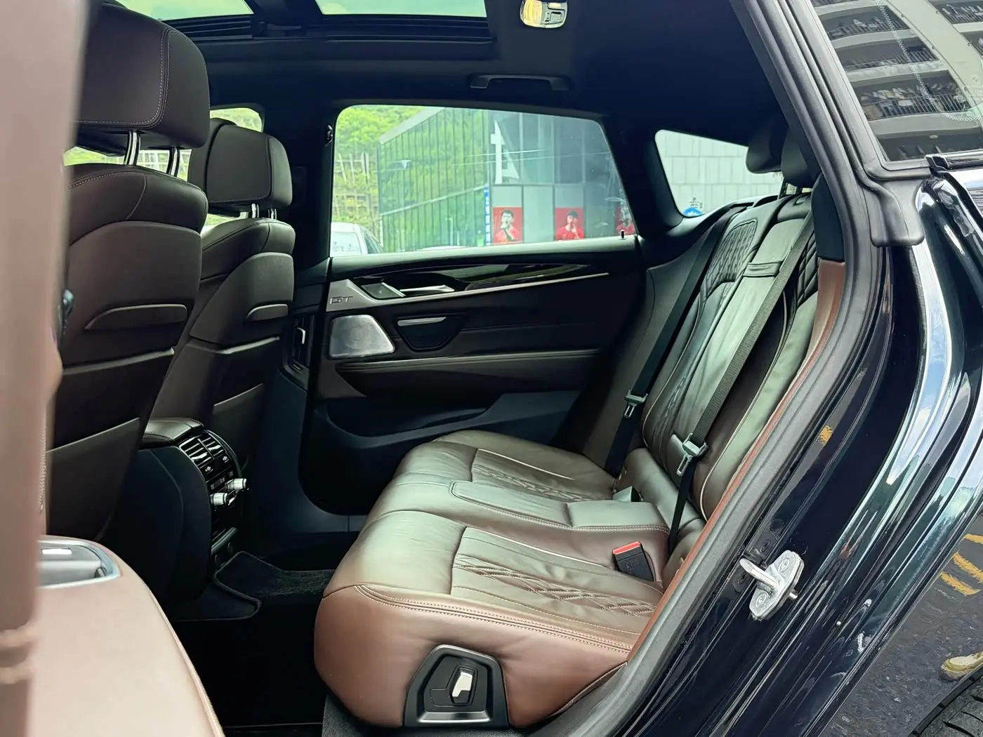 BMW 6 Series GT 2019 — Photo 9/19