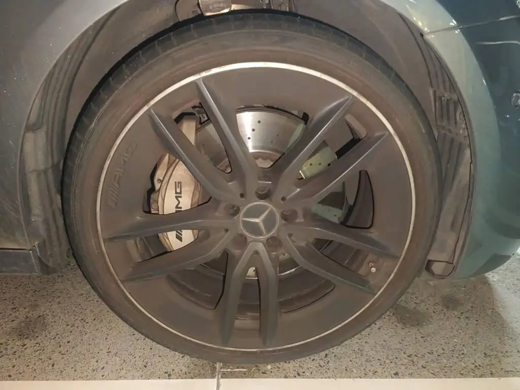 Mercedes-Benz E-Class AMG 2023 — Photo 8/20
