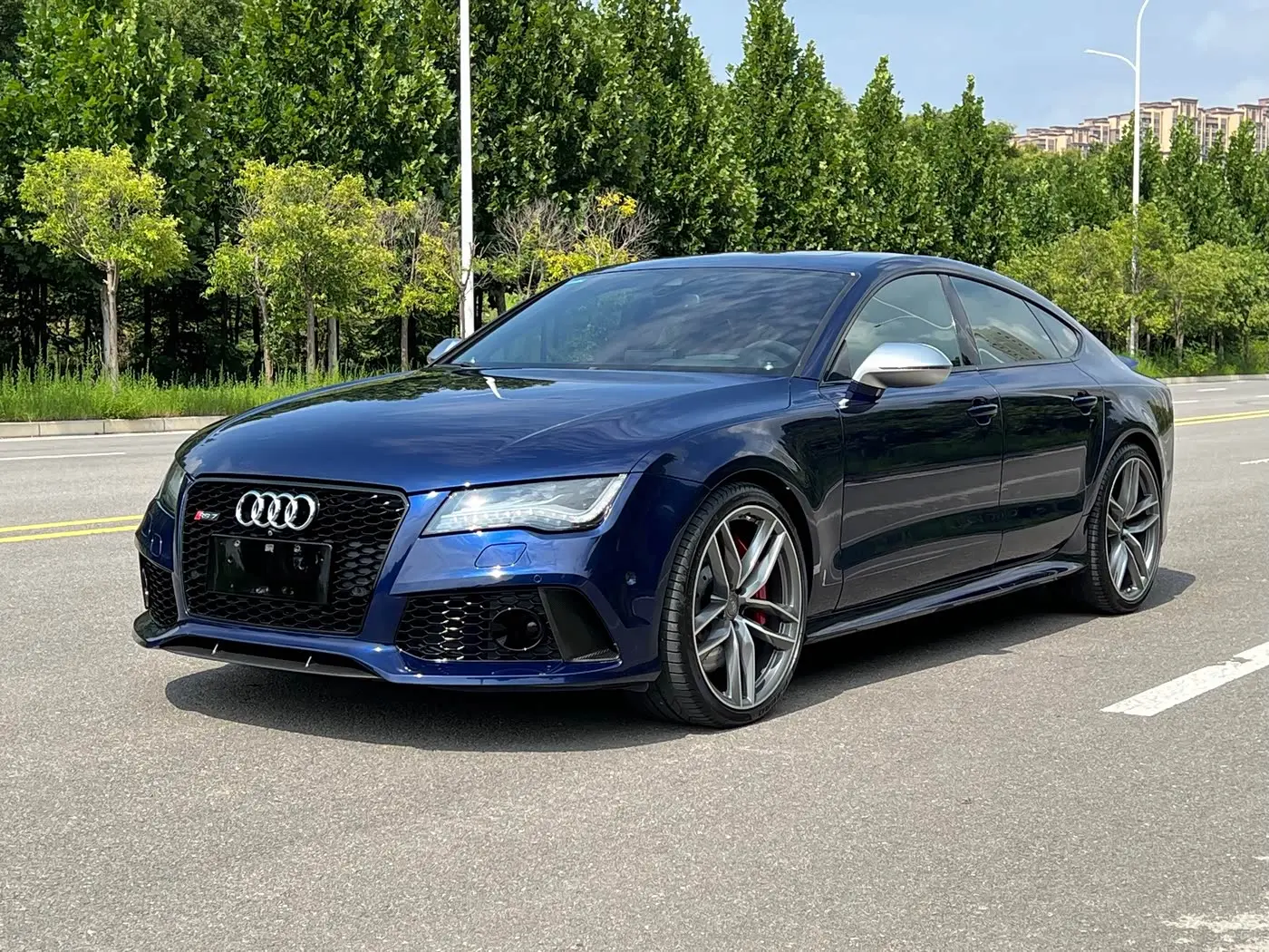 Audi RS 7 2016 — Şəkil 1/17