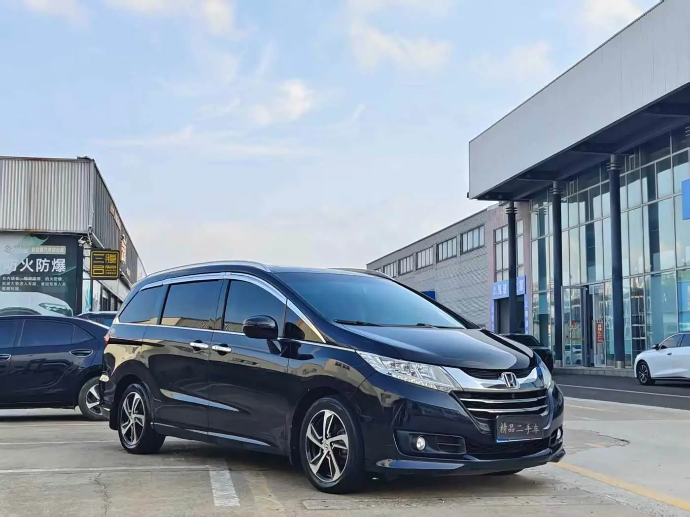 Honda Odyssey 2017 — Şəkil 3/18