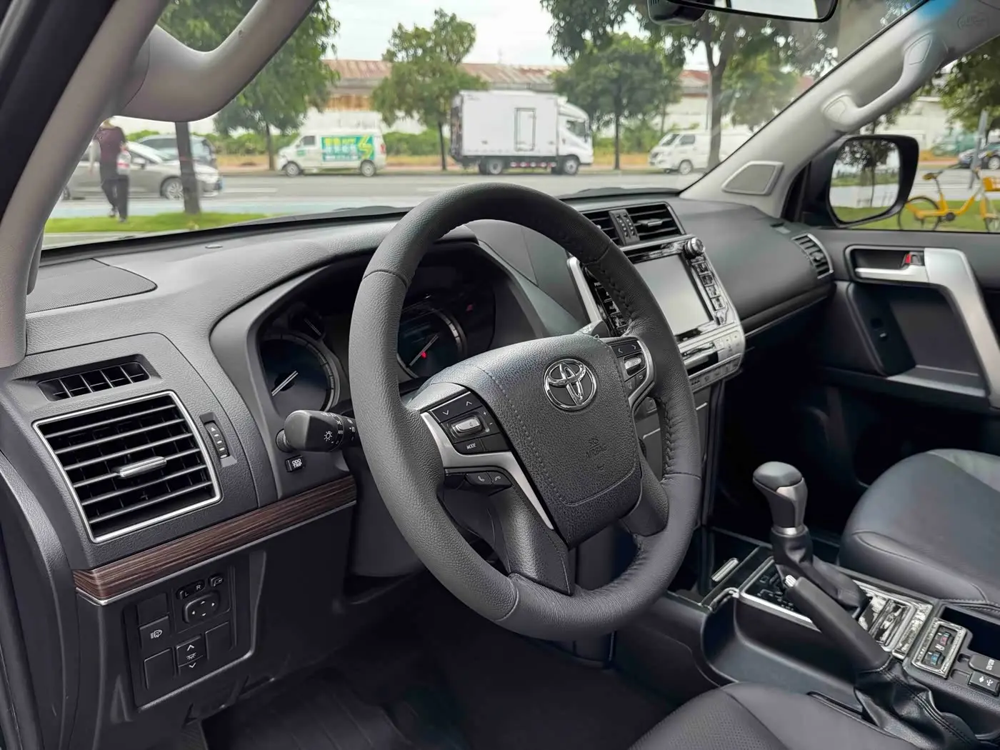 Toyota Prado 2019 — Фото 20/20