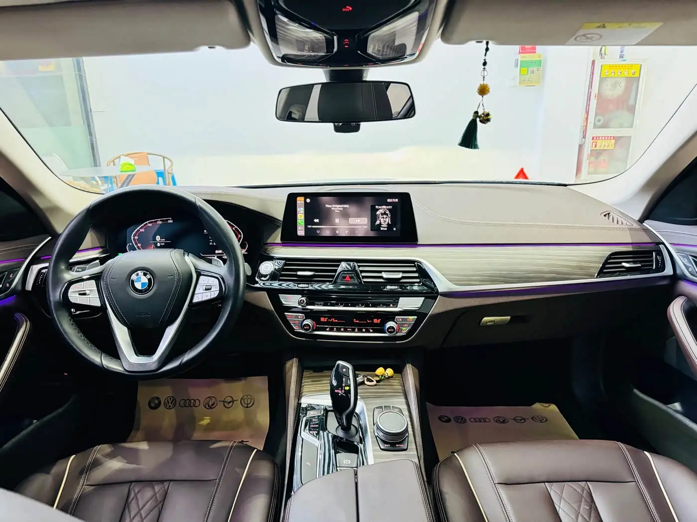 BMW 5 Series 2020 — Photo 10/15