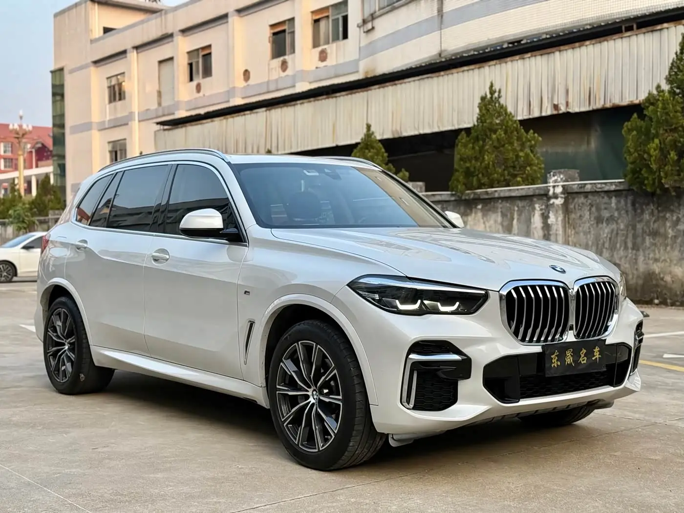 BMW X5 2023 — Photo 7/18