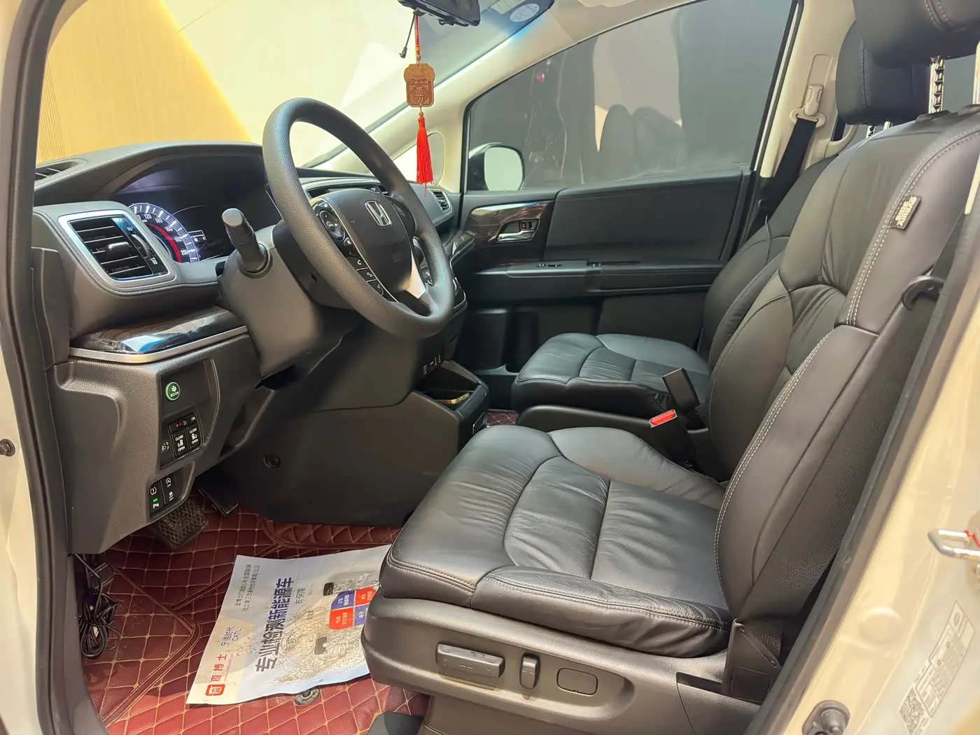 Honda Odyssey 2019 — ფოტო 5/10