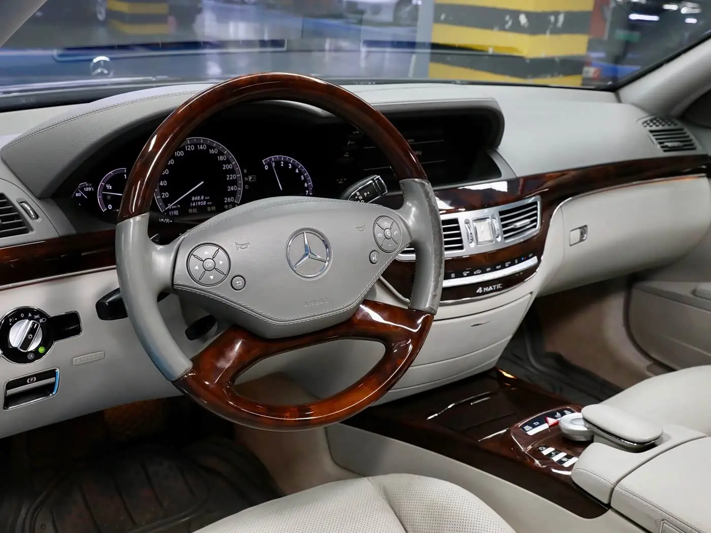 Mercedes-Benz S-Class 2010 — Şəkil 11/20