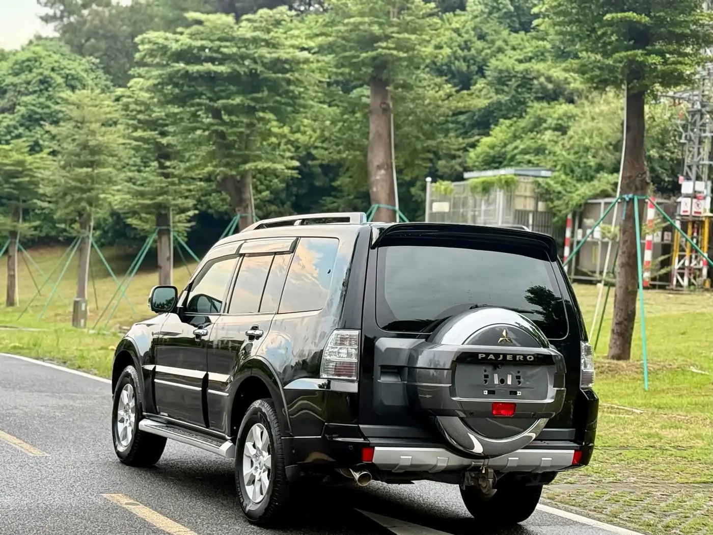 Mitsubishi Pajero 2018 — Şəkil 8/19