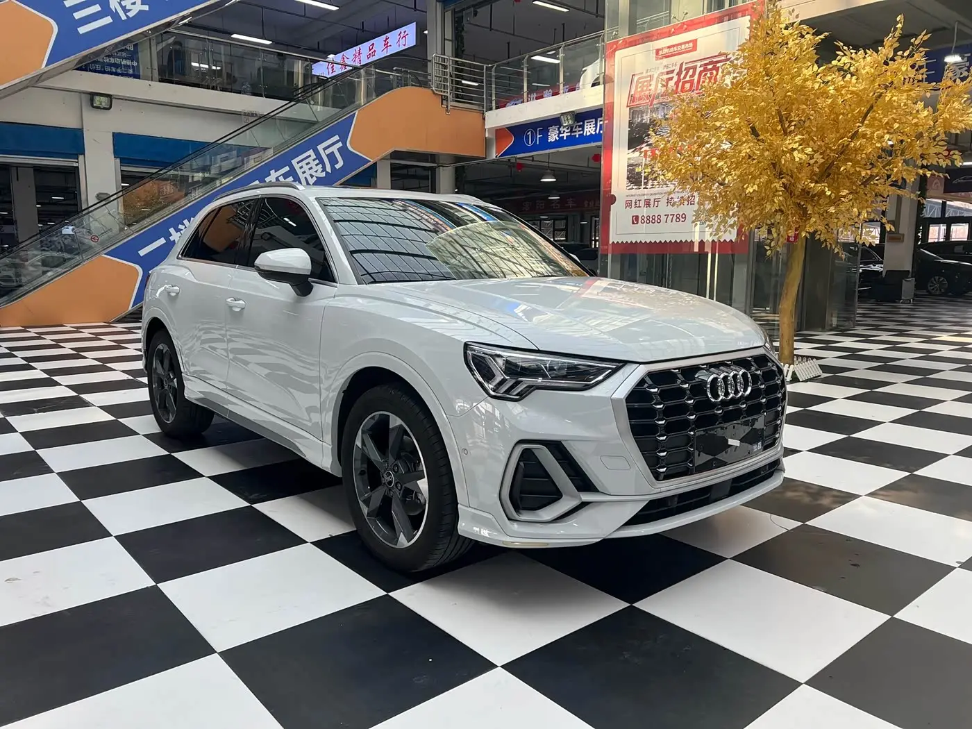 Audi Q3 2023 — Photo 3/19