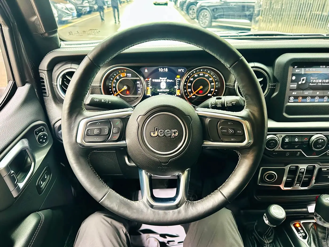 Jeep Wrangler 2018 — Photo 8/16