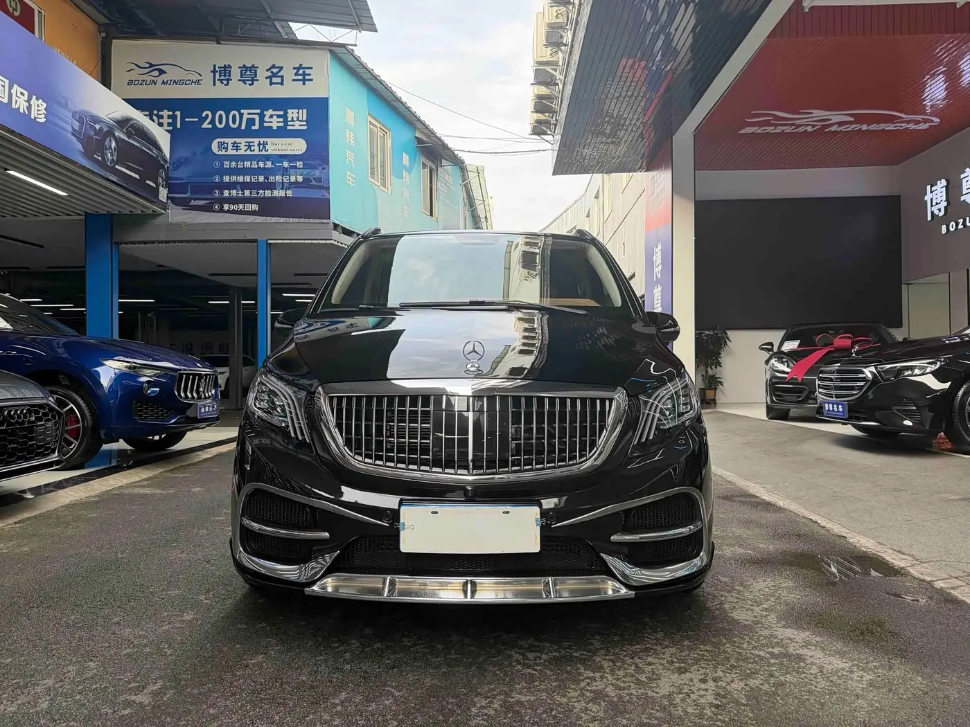 Mercedes-Benz Vito 2022 — Photo 2/20